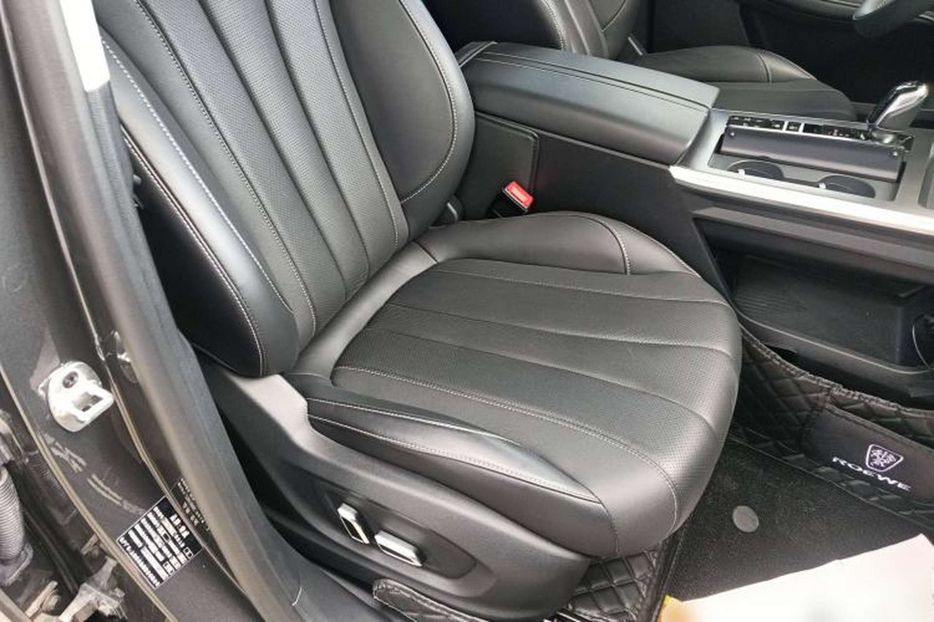 Used Roewe RX5 MAX 2022 2.0T Automatic Zhiwei Zunrong Edition Right Front Seat