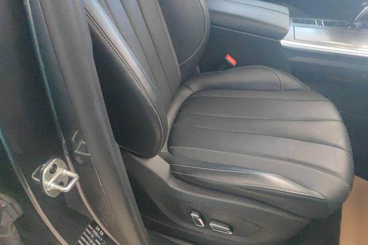 Used Roewe RX5 MAX 2022 1.5T Automatic Zhiwei Prestige Edition Right Front Seat