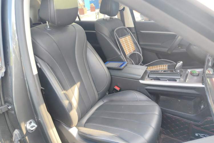 Used Roewe RX5 MAX 2022 2.0T Automatic Zhiwei Zunrong Edition Right Front Seat