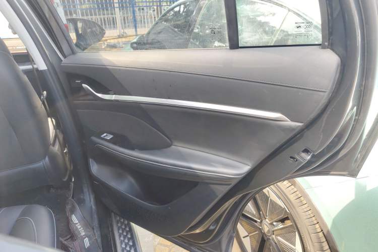Used Roewe RX5 MAX 2022 2.0T Automatic Zhiwei Zunrong Edition Right Rear Door Interior