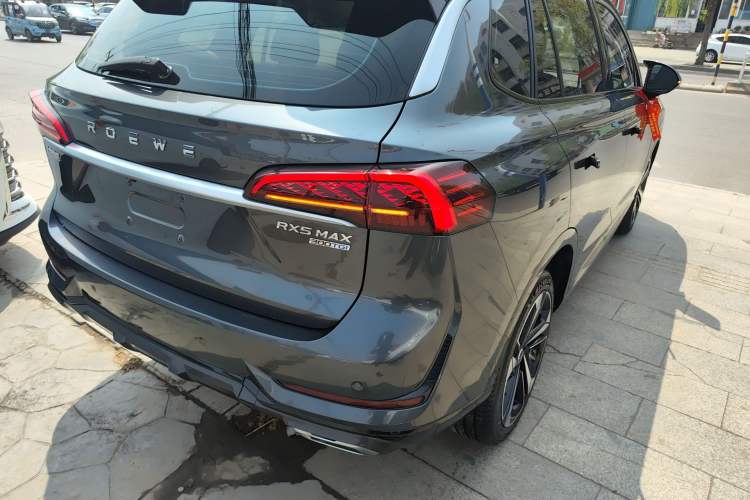 Used Roewe RX5 MAX 2022 1.5T Automatic Youwei Flagship Edition Right Rear Taillight