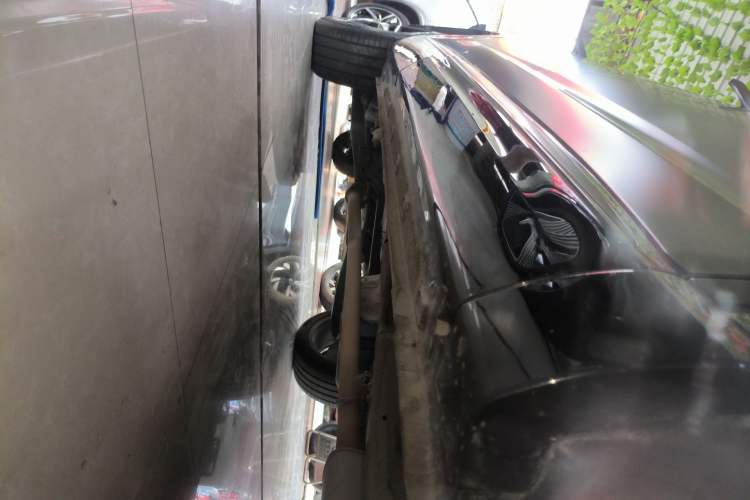 Used Roewe RX5 MAX 2022 2.0T Automatic Youwei Supreme Edition Right Side Sill