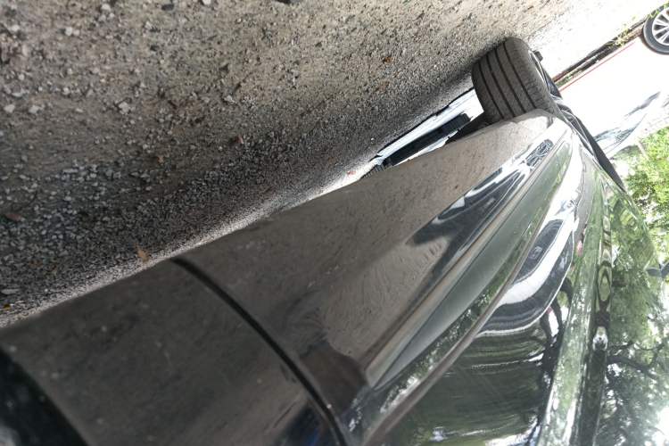 Used Roewe RX5 MAX 2022 2.0T Automatic Zhiwei Zunrong Edition Right Side Sill