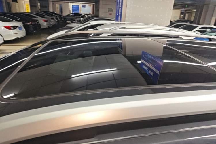 Used Roewe RX5 MAX 2022 1.5T Automatic Zhiwei Prestige Edition Roof
