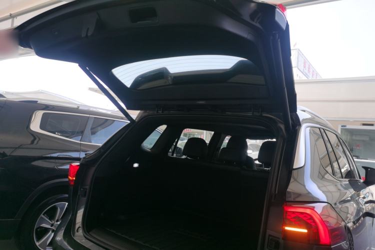 Used Roewe RX5 MAX 2022 1.5T Automatic Youwei Flagship Edition Trunk
