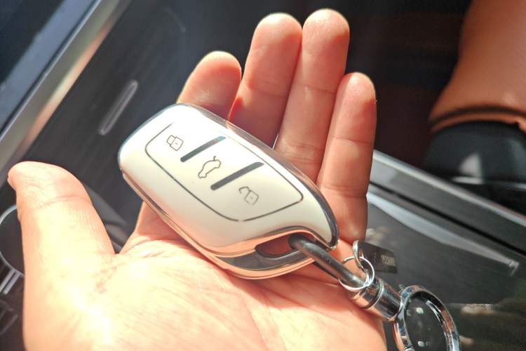 Used Roewe RX5 MAX 2022 1.5T Automatic Zhiwei Prestige Edition Vehicle Key