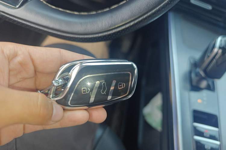 Used Roewe RX5 MAX 2022 1.5T Automatic Zhiwei Prestige Edition Vehicle Key
