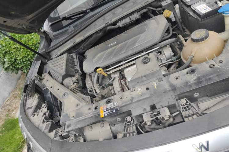 Used Roewe RX5 MAX 2022 2.0T Automatic Youwei Supreme Edition Engine Bay Right
