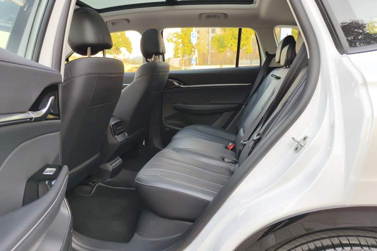 Used Roewe RX5 MAX 2022 1.5T Automatic Zhiwei Prestige Edition Left Rear Seat