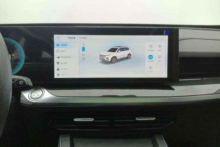 Used Roewe RX5 MAX 2022 1.5T Automatic Zhiwei Prestige Edition Audio And AC Panel