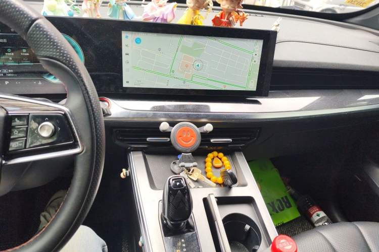 Used Roewe RX5 MAX 2022 1.5T Automatic Youwei Flagship Edition Audio And AC Panel
