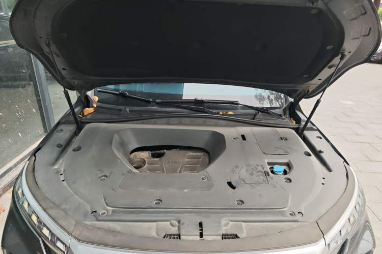 Used Roewe RX5 MAX 2022 1.5T Automatic Zhiwei Prestige Edition Engine Bay