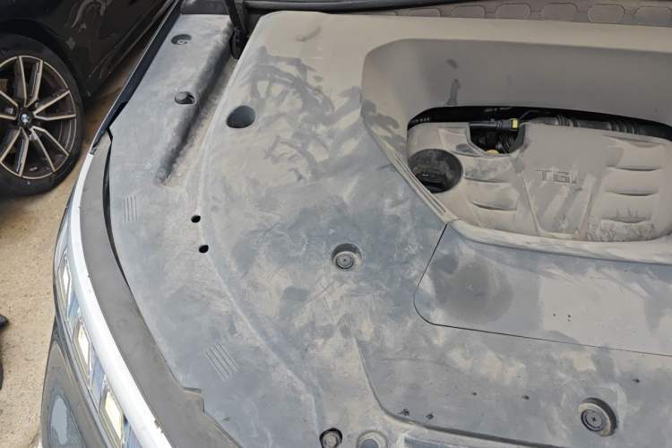 Used Roewe RX5 MAX 2022 1.5T Automatic Zhiwei Prestige Edition Engine Bay Right