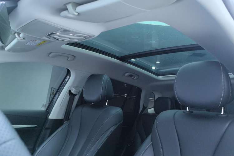 Used Roewe RX5 MAX 2022 1.5T Automatic Zhiwei Prestige Edition Headliner