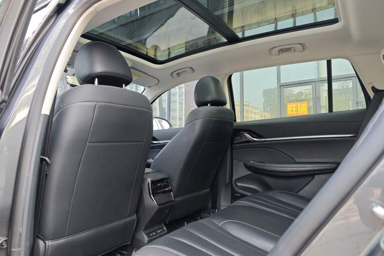 Used Roewe RX5 MAX 2022 1.5T Automatic Zhiwei Prestige Edition Headliner