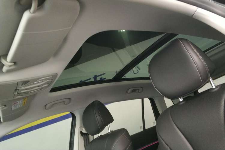 Used Roewe RX5 MAX 2022 1.5T Automatic Zhiwei Prestige Edition Headliner