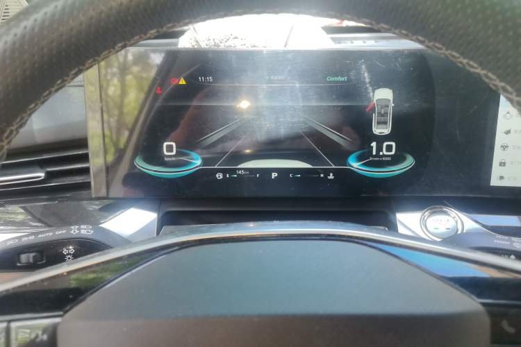 Used Roewe RX5 MAX 2022 1.5T Automatic Zhiwei Prestige Edition Instrument Cluster
