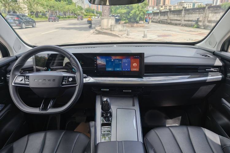 Used Roewe RX5 MAX 2022 1.5T Automatic Zhiwei Prestige Edition Interior 2