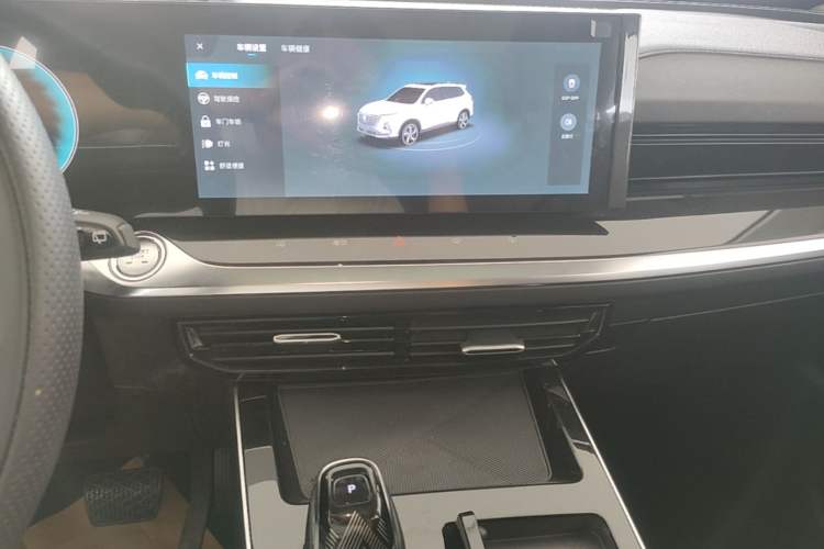 Used Roewe RX5 MAX 2022 1.5T Automatic Youwei Luxury Edition Audio And AC Panel
