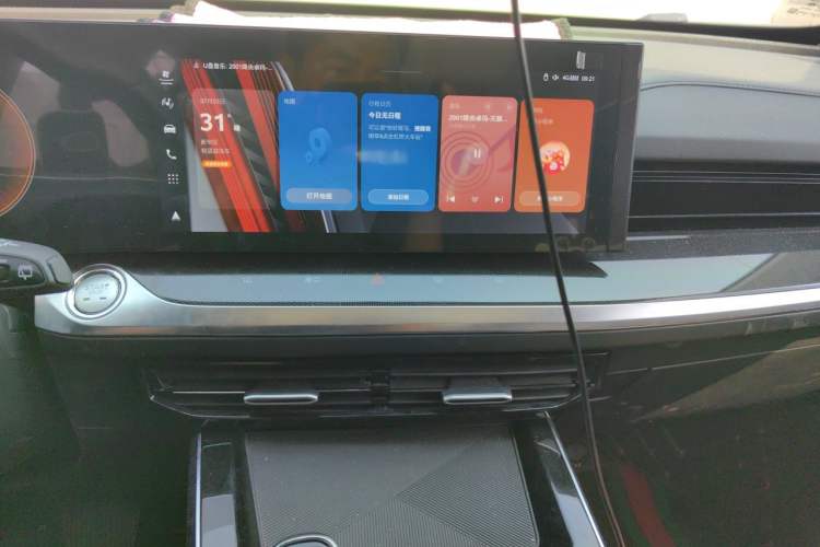 Used Roewe RX5 MAX 2022 1.5T Automatic Youwei Luxury Edition Audio And AC Panel