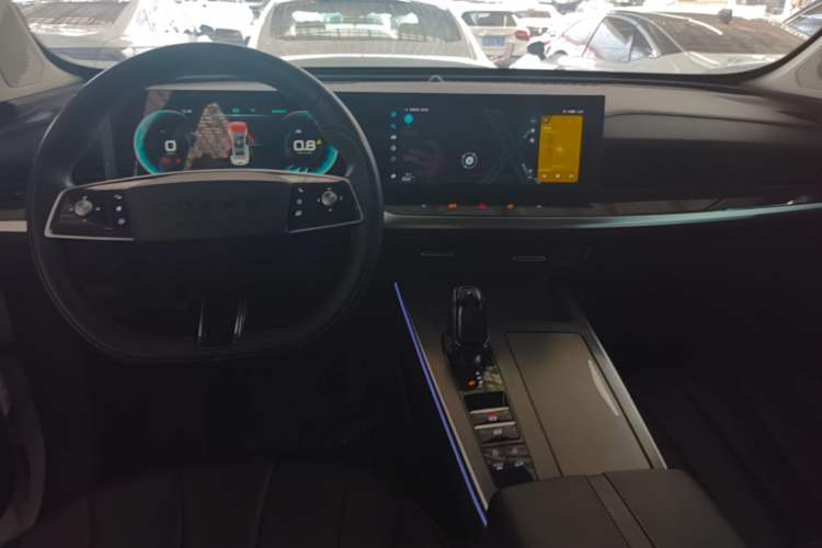 Used Roewe RX5 MAX 2022 1.5T Automatic Zhiwei Prestige Edition Center Console