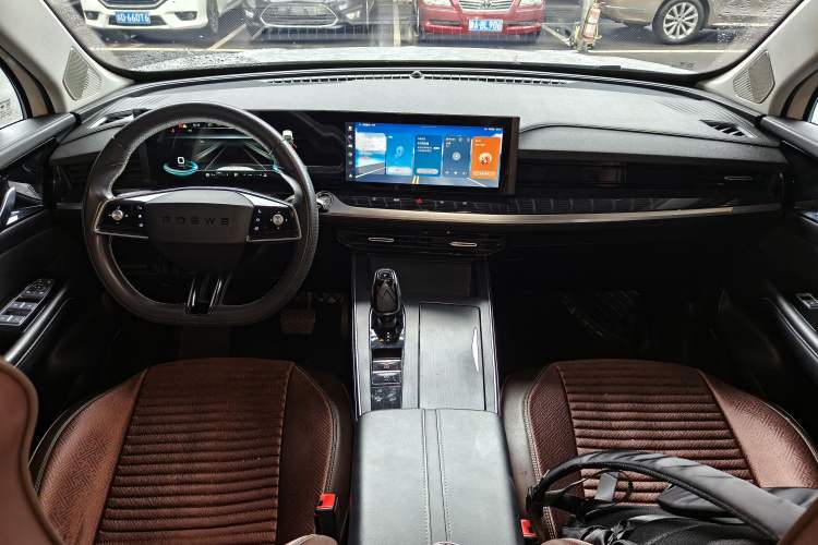 Used Roewe RX5 MAX 2022 1.5T Automatic Zhiwei Prestige Edition Center Console