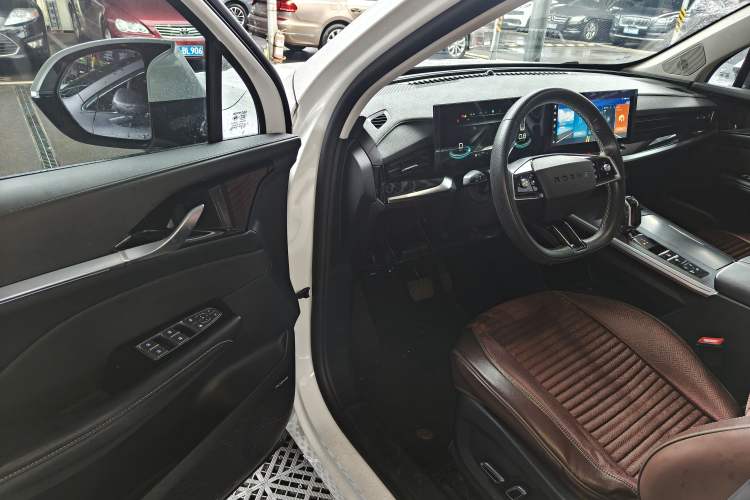 Used Roewe RX5 MAX 2022 1.5T Automatic Zhiwei Prestige Edition Driver Seat