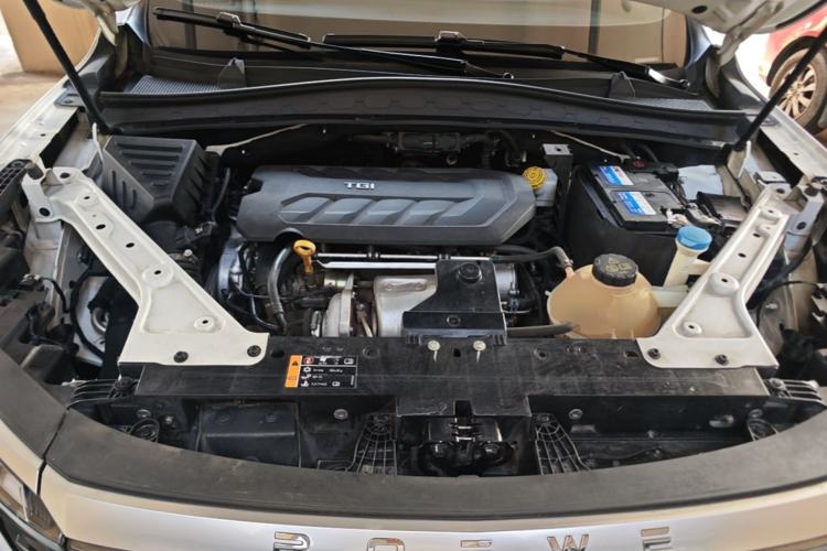Used Roewe RX5 MAX 2022 2.0T Automatic Youwei Supreme Edition Engine Bay