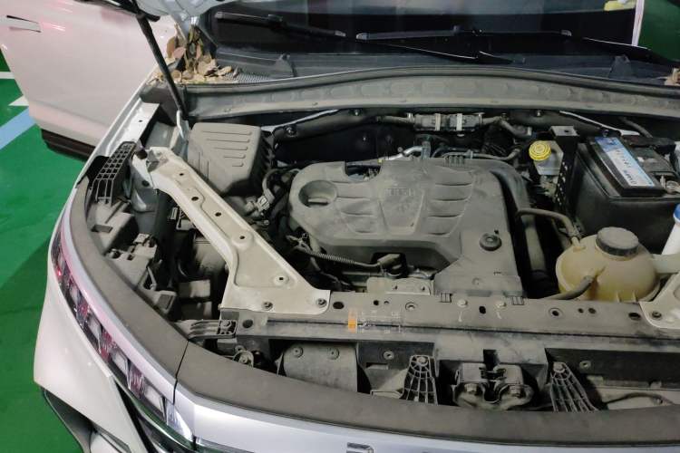 Used Roewe RX5 MAX 2022 1.5T Automatic Youwei Flagship Edition Engine Bay Right