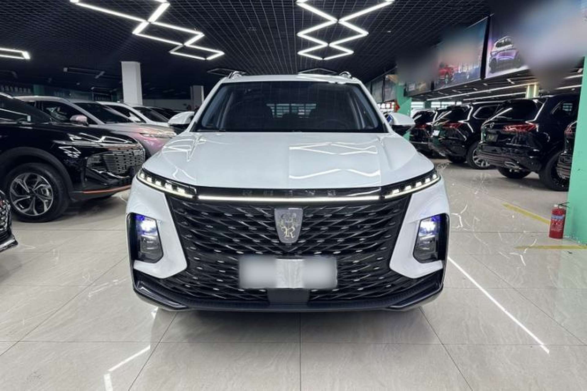 Used Roewe RX5 MAX 2022 1.5T Automatic Youwei Luxury Edition Exterior 1