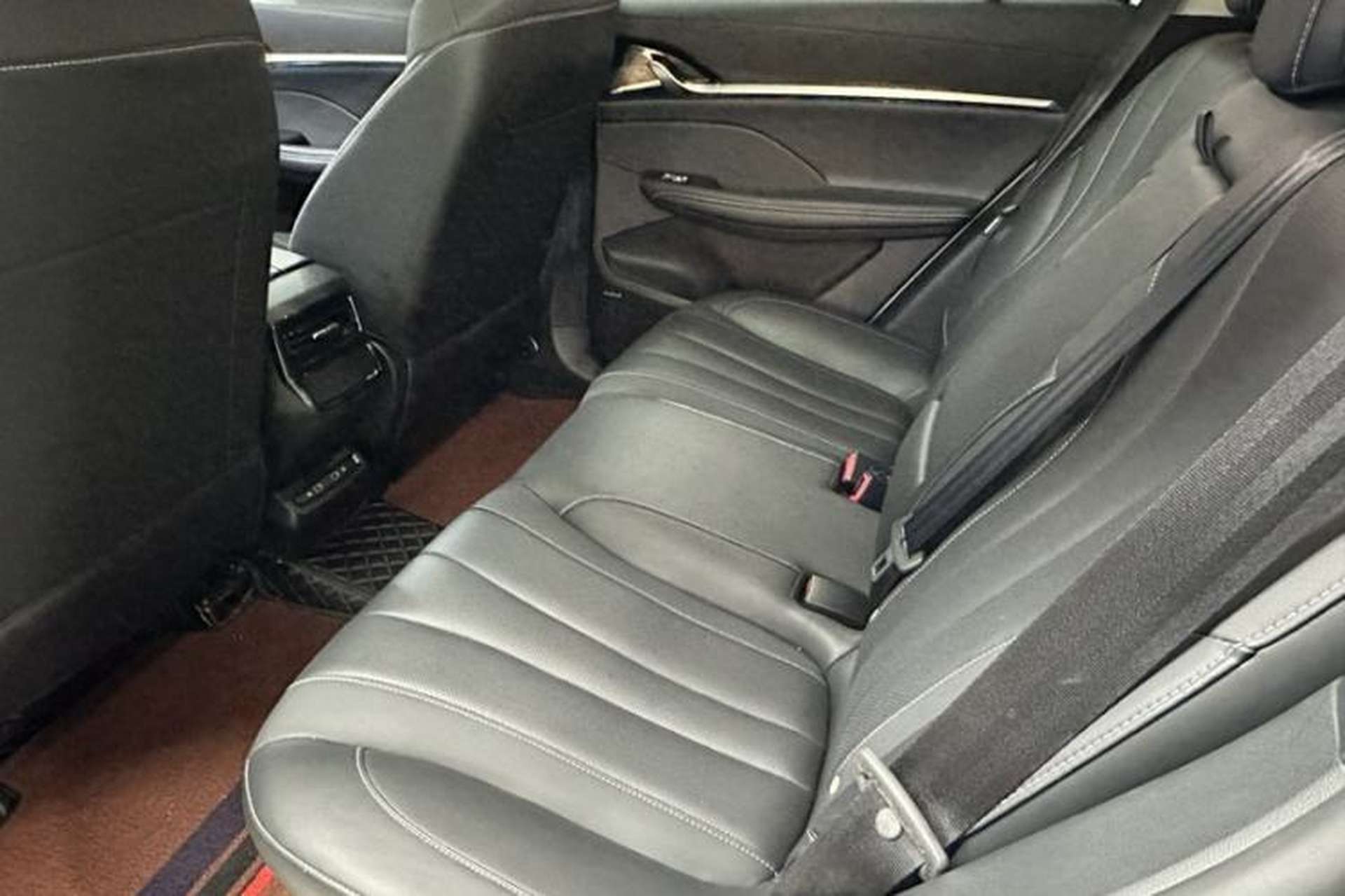 Used Roewe RX5 MAX 2022 1.5T Automatic Youwei Luxury Edition Exterior 3