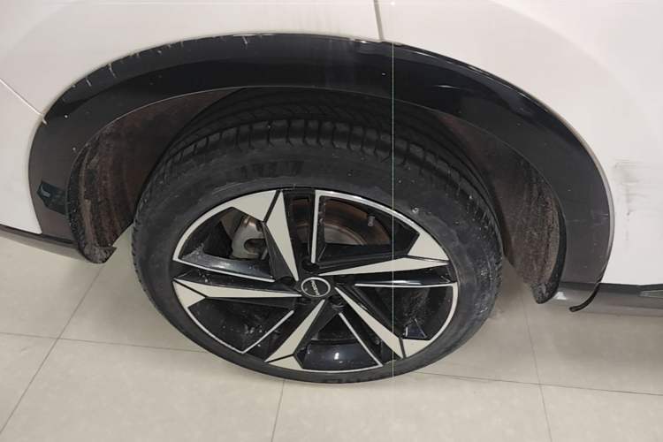 Used Roewe RX5 MAX 2022 1.5T Automatic Zhiwei Prestige Edition Exterior 5