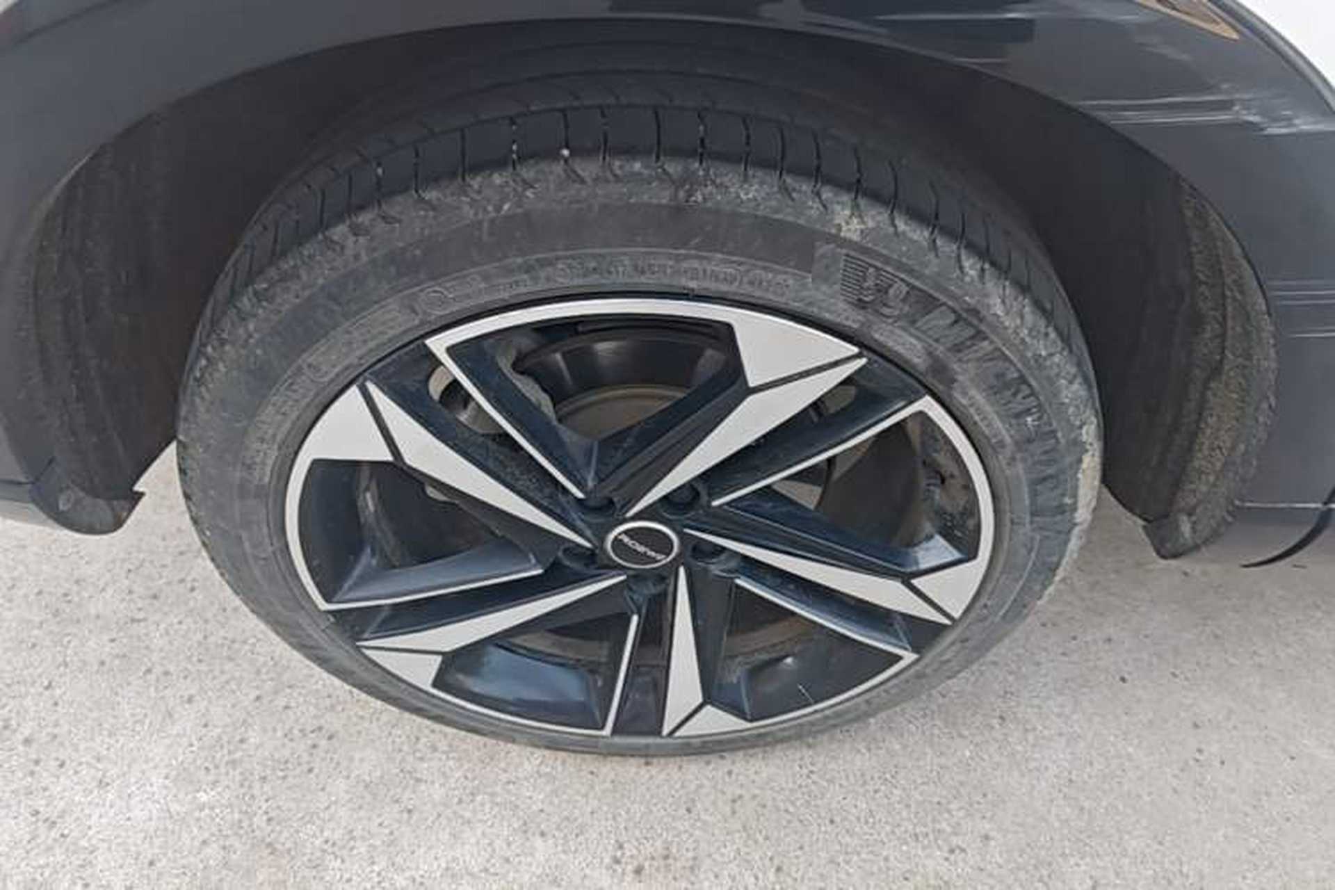 Used Roewe RX5 MAX 2022 1.5T Automatic Zhiwei Prestige Edition Exterior 5
