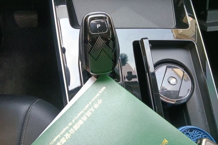 Used Roewe RX5 MAX 2022 1.5T Automatic Youwei Luxury Edition Gear Lever