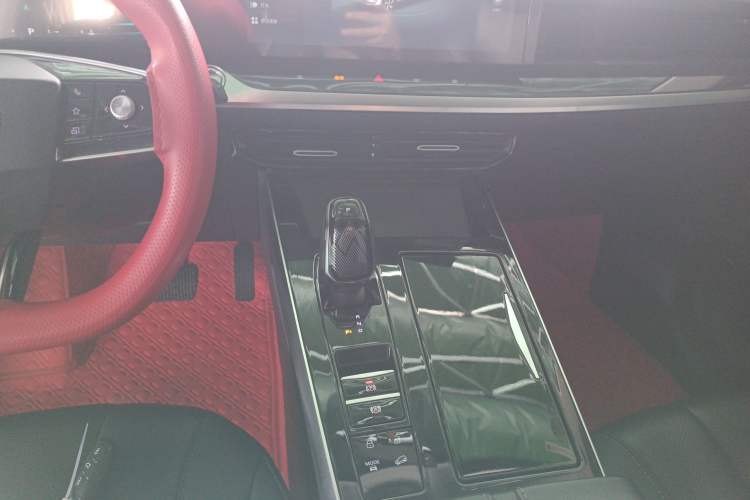 Used Roewe RX5 MAX 2022 1.5T Automatic Youwei Luxury Edition Gear Lever