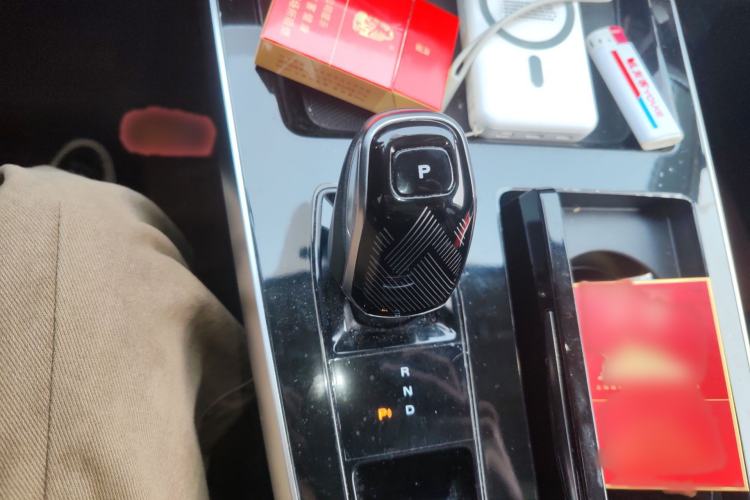 Used Roewe RX5 MAX 2022 1.5T Automatic Youwei Luxury Edition Gear Lever