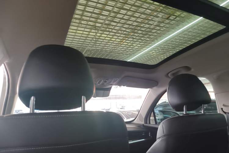 Used Roewe RX5 MAX 2022 1.5T Automatic Zhiwei Prestige Edition Headliner