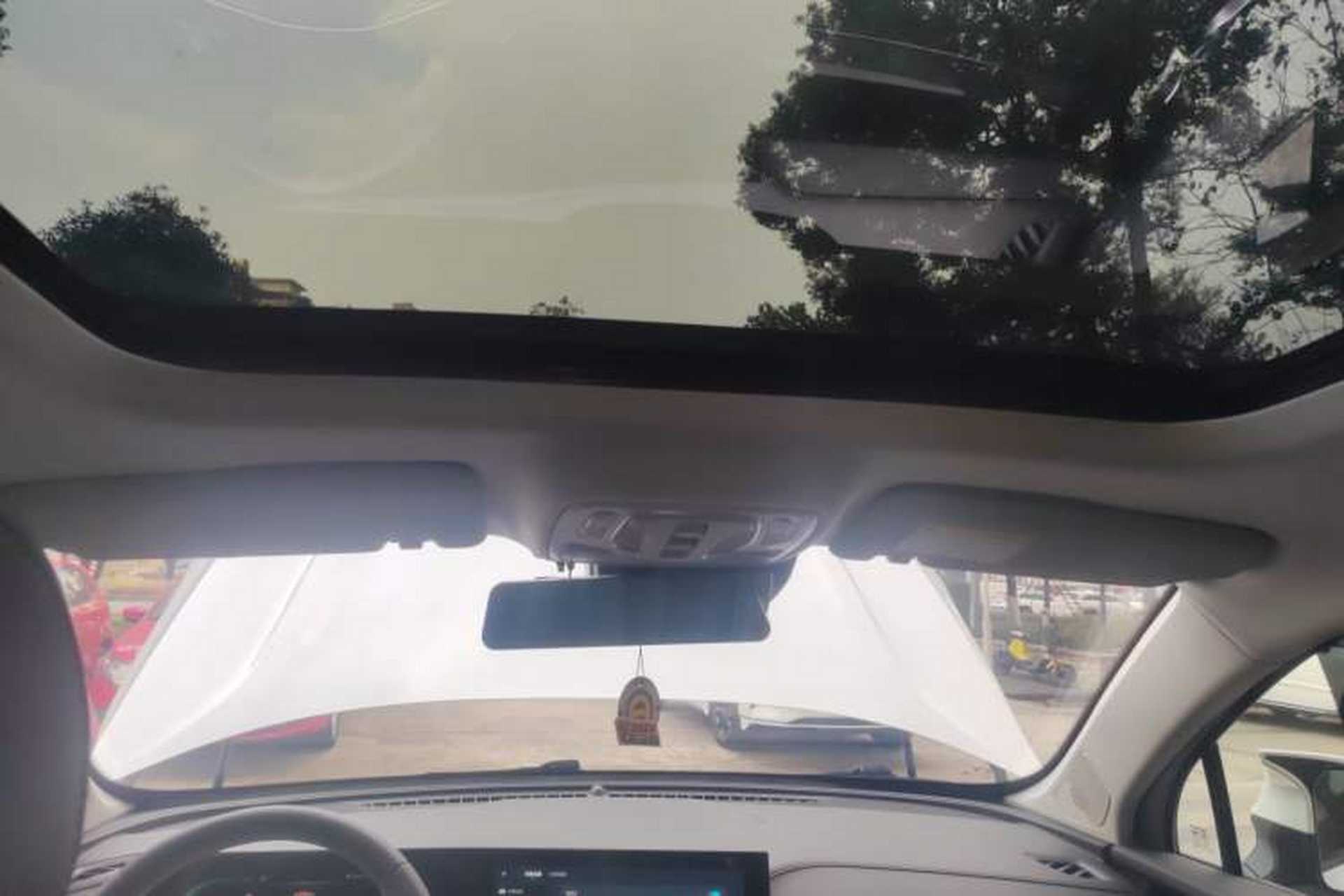Used Roewe RX5 MAX 2022 1.5T Automatic Zhiwei Prestige Edition Headliner