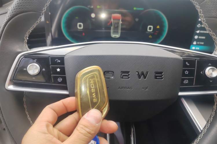 Used Roewe RX5 MAX 2022 1.5T Automatic Zhiwei Prestige Edition Interior 1