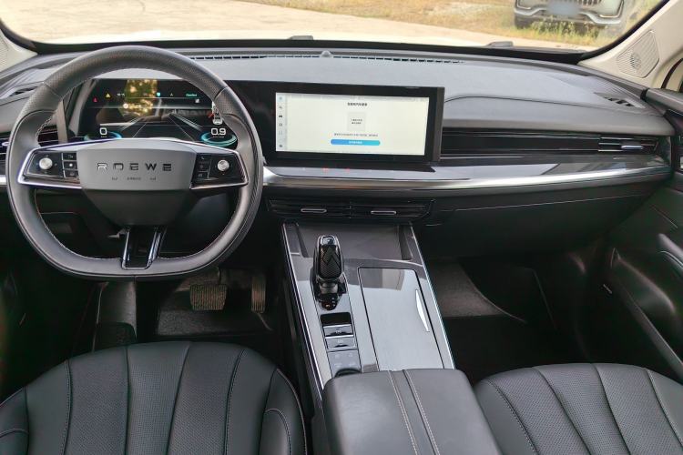 Used Roewe RX5 MAX 2022 1.5T Automatic Zhiwei Prestige Edition Interior 2
