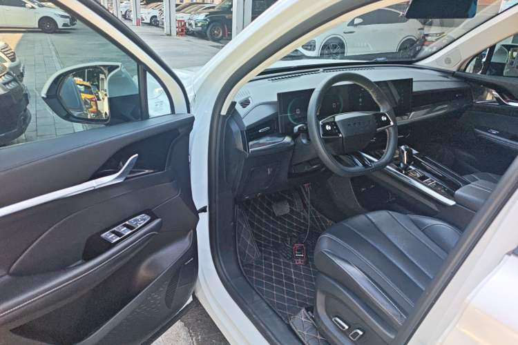 Used Roewe RX5 MAX 2022 1.5T Automatic Youwei Luxury Edition Interior 3