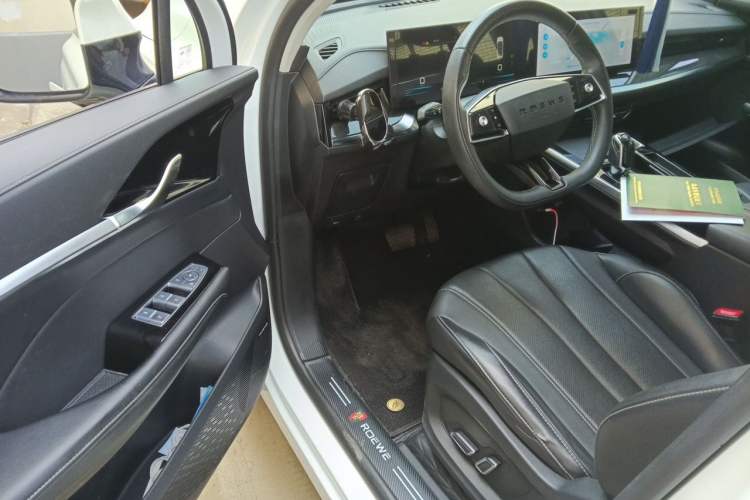 Used Roewe RX5 MAX 2022 1.5T Automatic Youwei Luxury Edition Interior 3