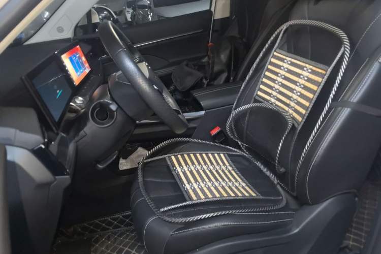 Used Roewe RX5 MAX 2022 1.5T Automatic Youwei Luxury Edition Interior 3