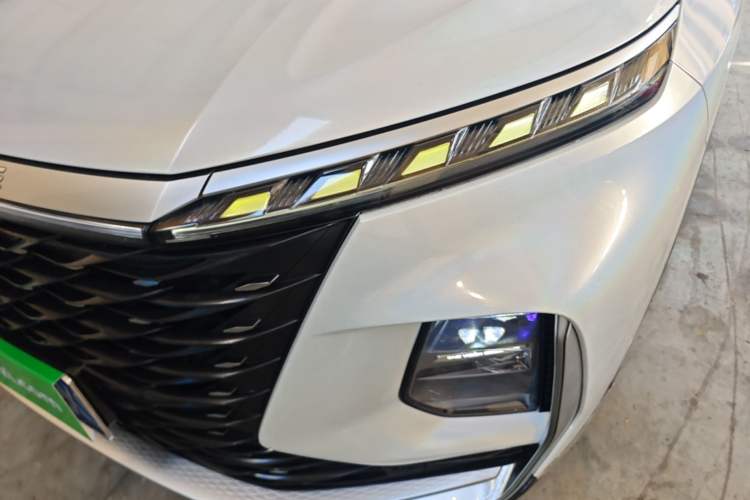 Used Roewe RX5 MAX 2022 2.0T Automatic Youwei Supreme Edition Left Front Headlight