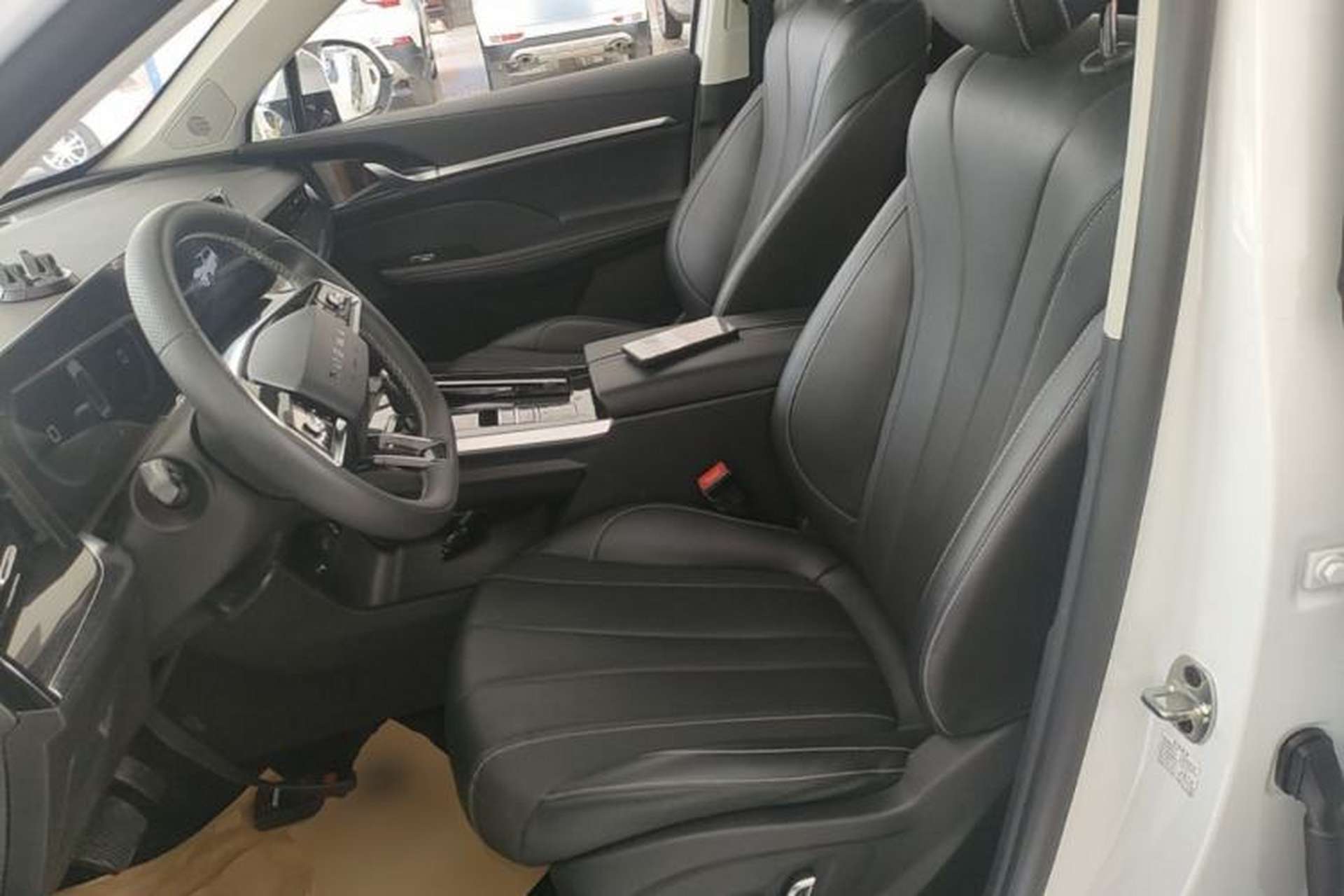 Used Roewe RX5 MAX 2022 1.5T Automatic Youwei Luxury Edition Left Front Seat
