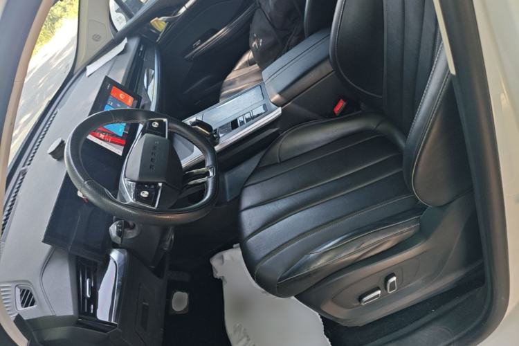 Used Roewe RX5 MAX 2022 1.5T Automatic Zhiwei Prestige Edition Left Front Seat