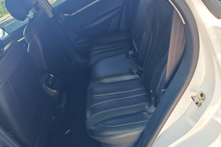 Used Roewe RX5 MAX 2022 1.5T Automatic Zhiwei Prestige Edition Left Rear Seat