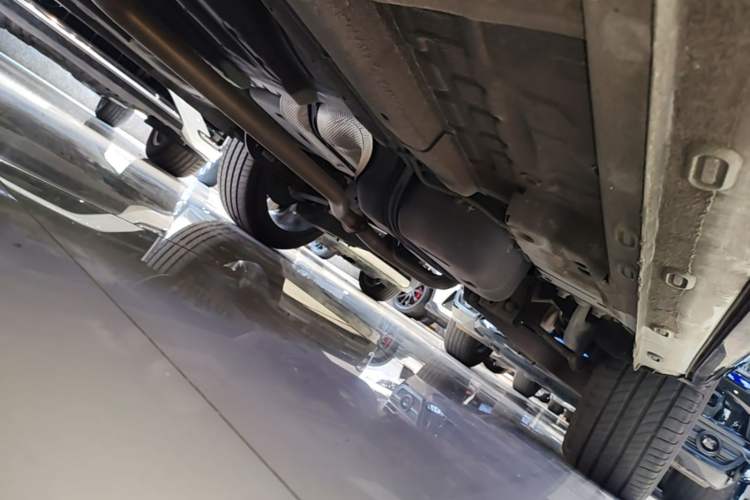 Used Roewe RX5 MAX 2022 1.5T Automatic Youwei Luxury Edition Left Side Sill