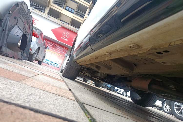 Used Roewe RX5 MAX 2022 1.5T Automatic Youwei Luxury Edition Left Side Sill