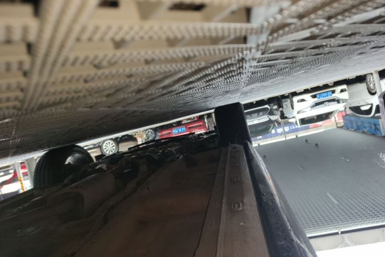 Used Roewe RX5 MAX 2022 1.5T Automatic Zhiwei Prestige Edition Left Side Sill